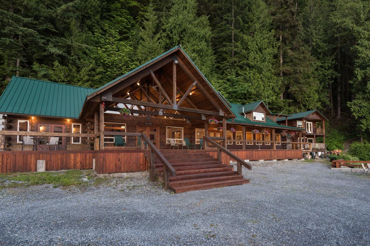 Homfray Lodge Desolation Sound Exterior photo